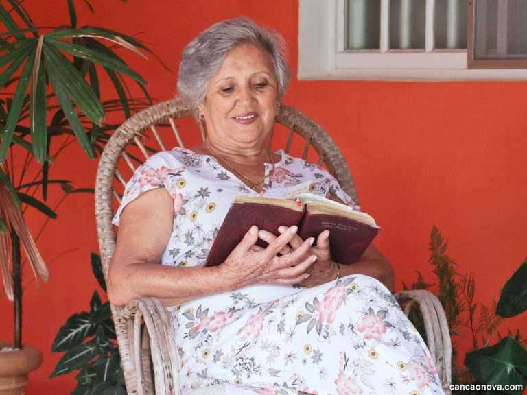 13 Característica de uma mulher virtuosa!